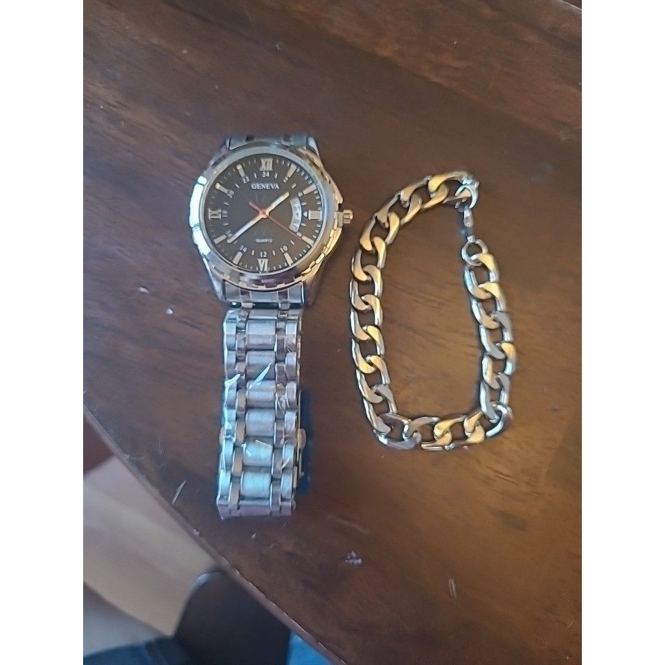 Geneva Quartz Mens Silver Stainless Steel Wristwatch And Braclet Set